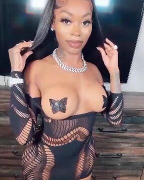 Asian Doll Onlyfans Leaked – Nude Show Big Boobs !!!