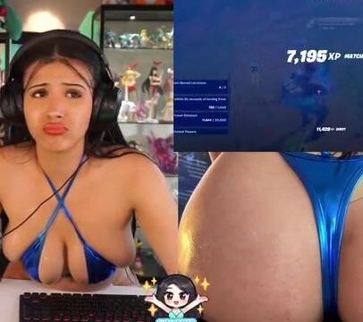 Strawberrytabby Blue Bikini Play Twitch Video Leaked