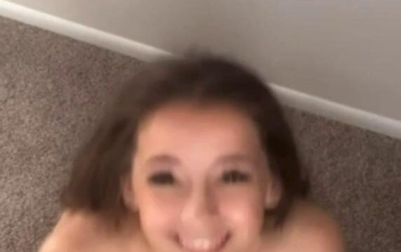 Chelsealynn29 Nude Onlyfans Tiktok Teen Porn Leaked Video